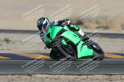 media/Feb-04-2023-SoCal Trackdays (Sat) [[8a776bf2c3]]/Turn 4 (Tree of Life 2pm)/